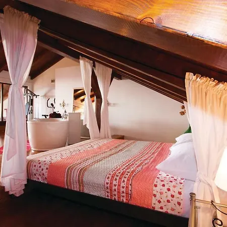Zita Apartment