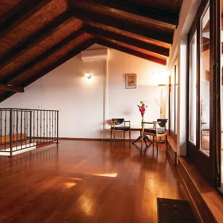 Zita Apartment