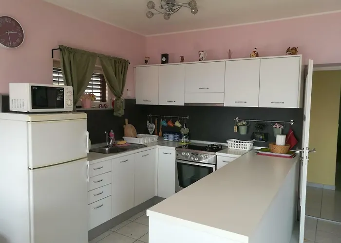 Zita Apartman